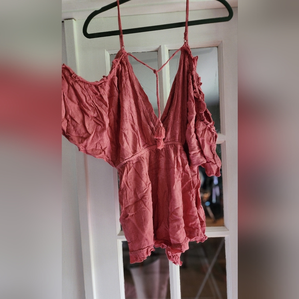 Peachy Off Shoulder ROMPER - Picture 2 of 2